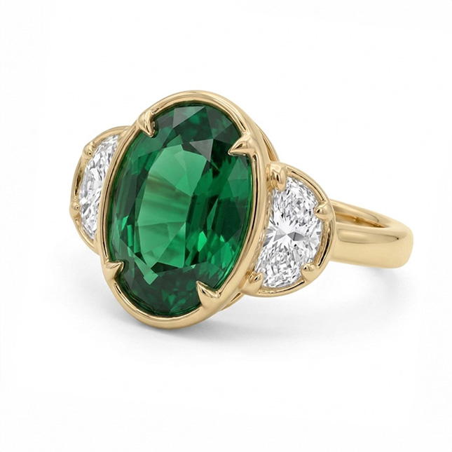 18K Oval Tsavorite & Diamond Ring